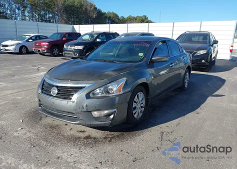 2015 Nissan Altima 2.5/2.5 S/2.5 Sl/2.5 Sv z USA, uszkodzony, nr VIN 1N4AL3AP6FN864822